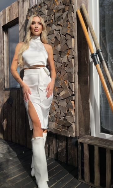 Két részes szatén szett, engyhén szterccs szok és kötögetős garbós top